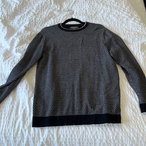 Good condition long sleeve sweater